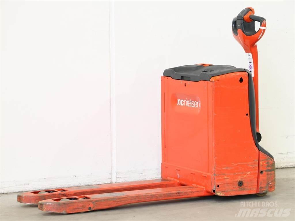 Linde T16/1152 Παλετοφόρα πεζού χειριστή με ιστό