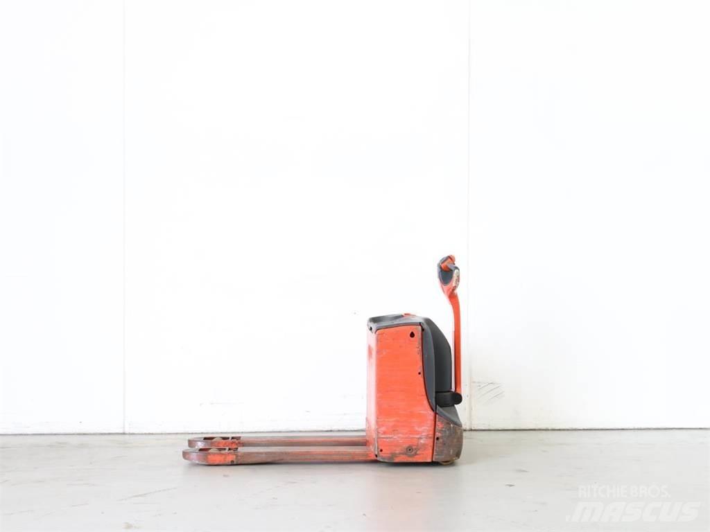 Linde T16/1152 Παλετοφόρα πεζού χειριστή με ιστό