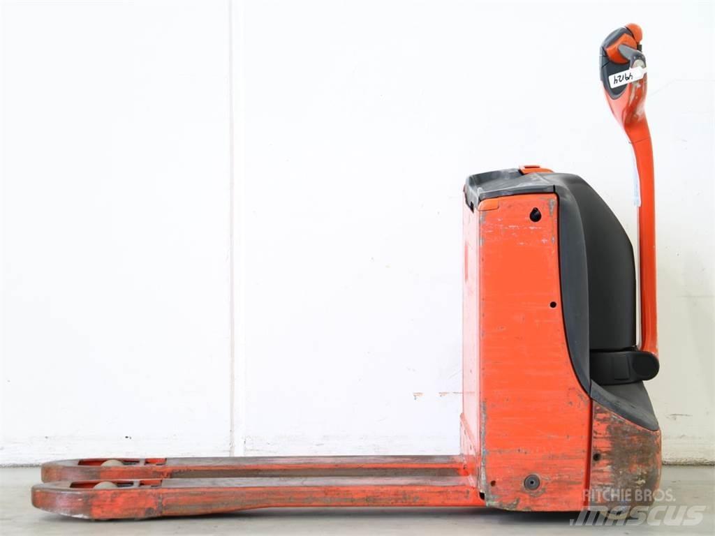 Linde T16/1152 Παλετοφόρα πεζού χειριστή με ιστό