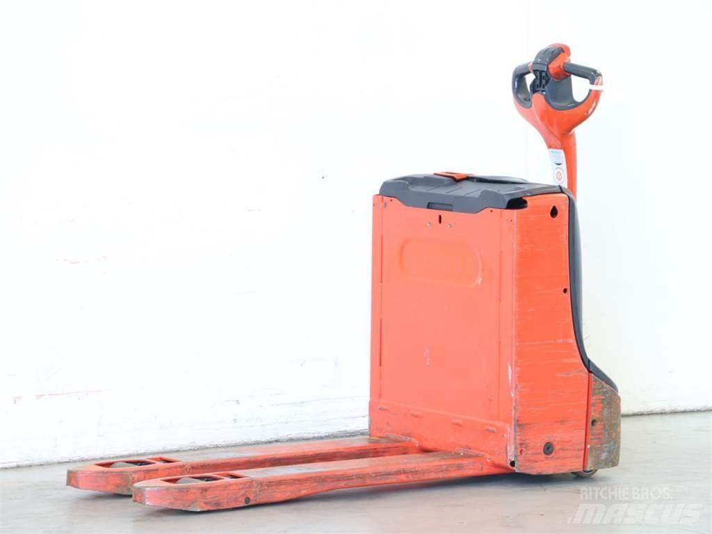 Linde T16/1152 Παλετοφόρα πεζού χειριστή με ιστό