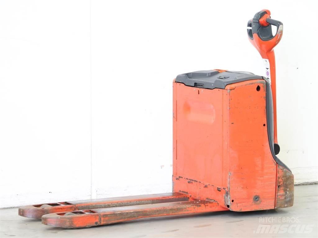 Linde T16/1152 Παλετοφόρα πεζού χειριστή με ιστό