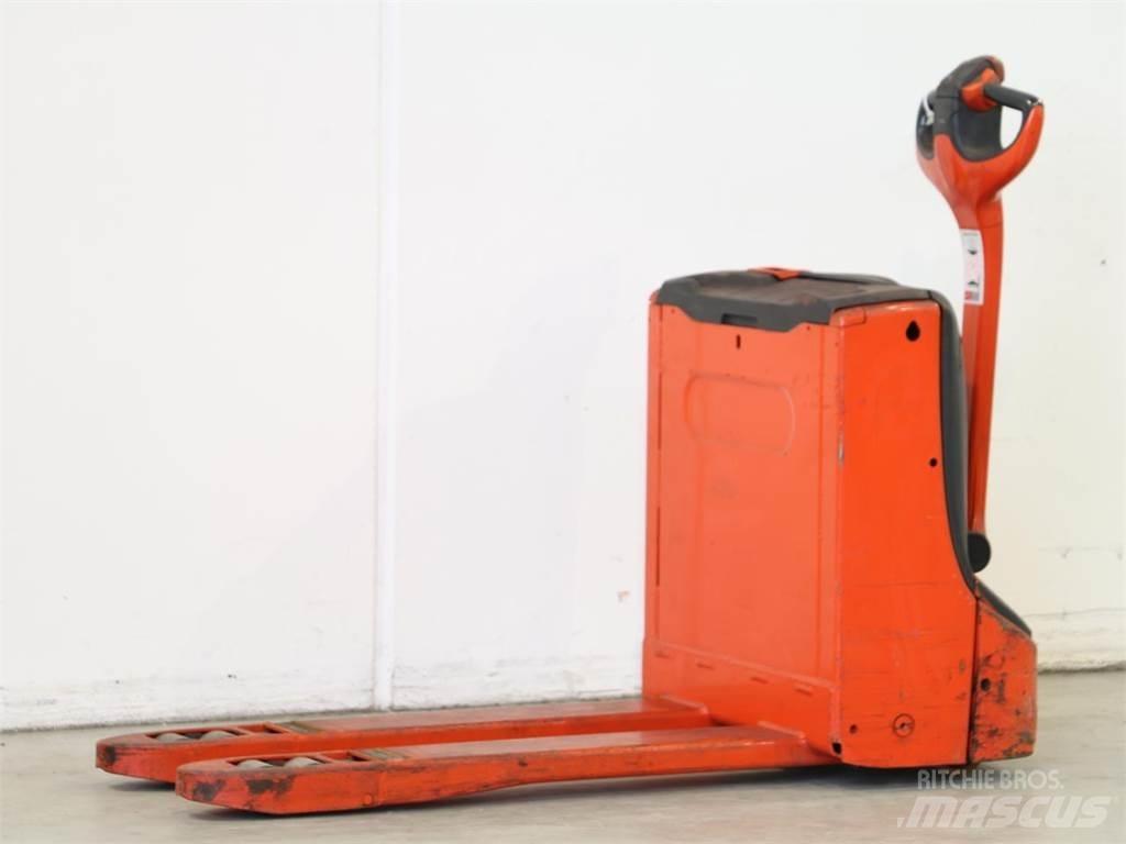 Linde T16/1152 Παλετοφόρα πεζού χειριστή με ιστό