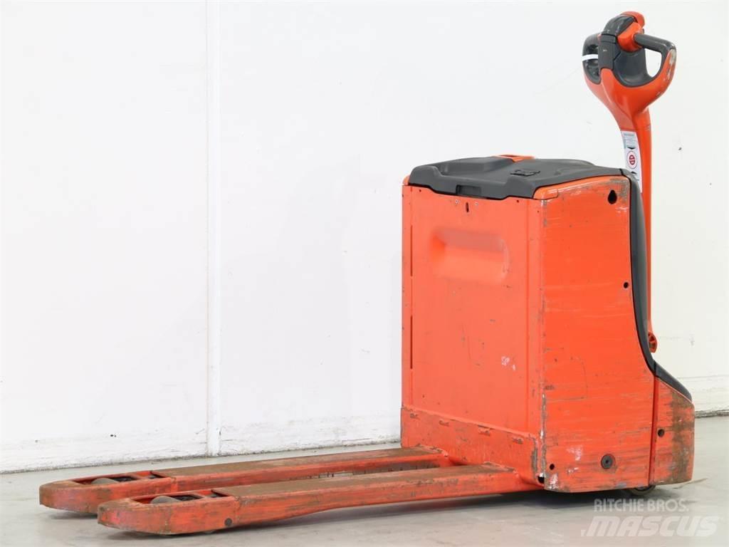 Linde T16/1152 Παλετοφόρα πεζού χειριστή με ιστό