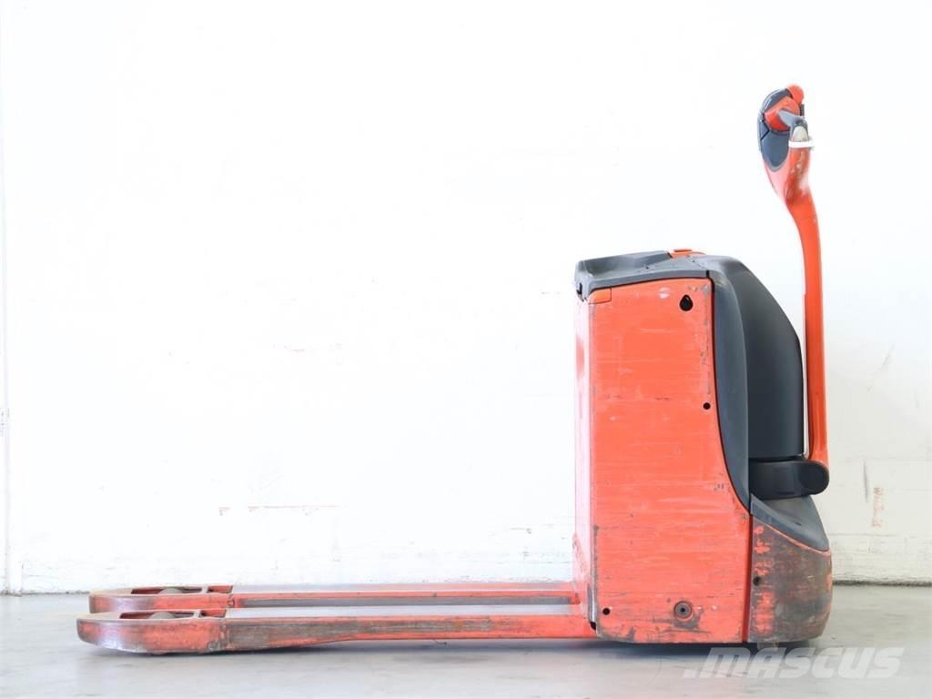 Linde T16/1152 Παλετοφόρα πεζού χειριστή με ιστό