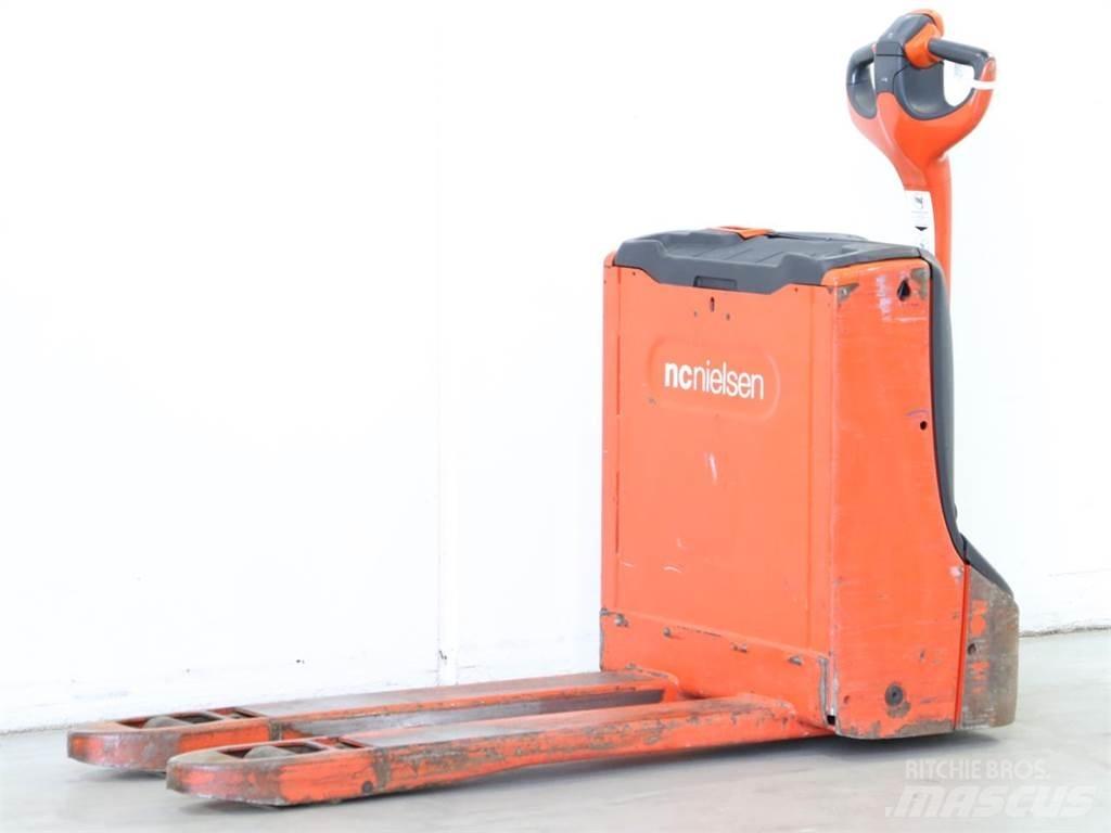 Linde T16/1152 Παλετοφόρα πεζού χειριστή με ιστό