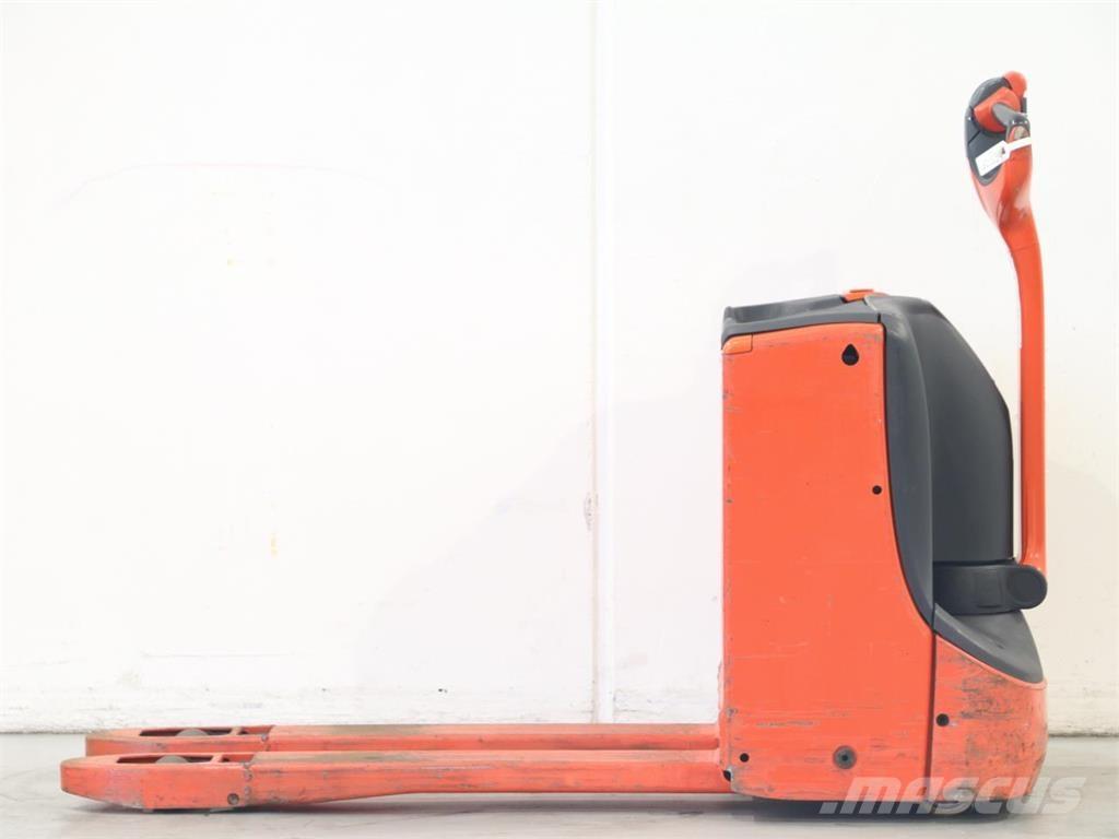 Linde T16/1152 Παλετοφόρα πεζού χειριστή με ιστό