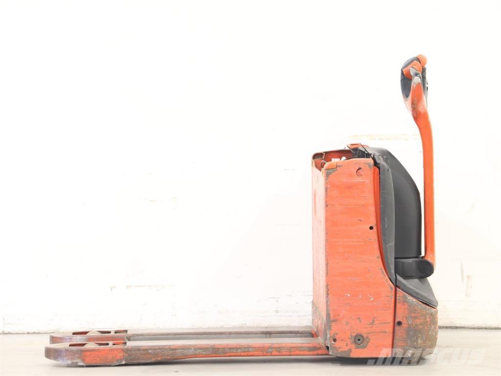 Linde T16/1152 Παλετοφόρα πεζού χειριστή με ιστό