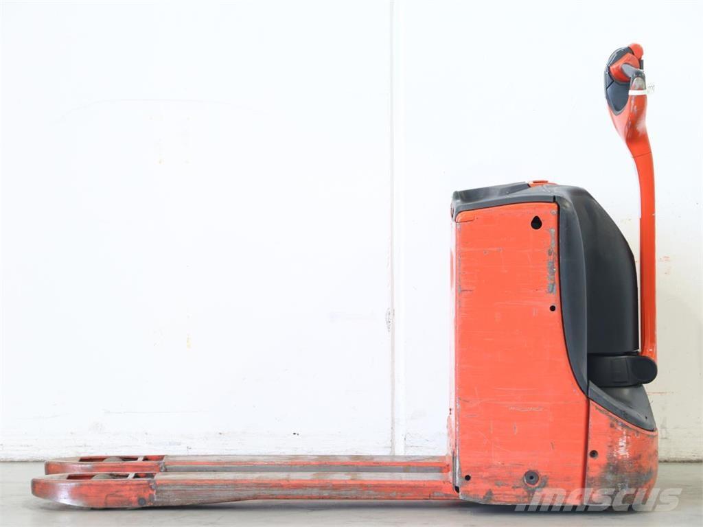 Linde T16/1152 Παλετοφόρα πεζού χειριστή με ιστό