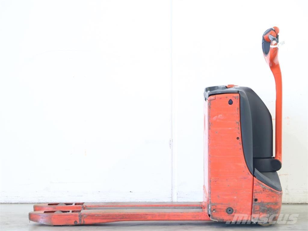 Linde T16/1152 Παλετοφόρα πεζού χειριστή με ιστό