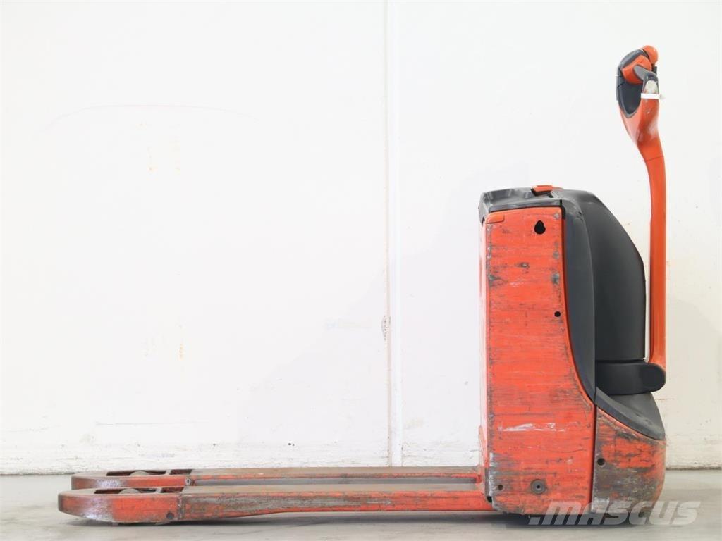 Linde T16/1152 Παλετοφόρα πεζού χειριστή με ιστό