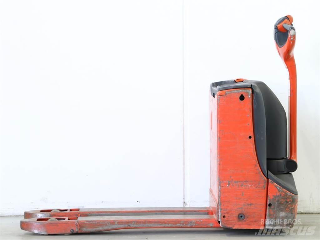 Linde T16/1152-00 Παλετοφόρα πεζού χειριστή με ιστό