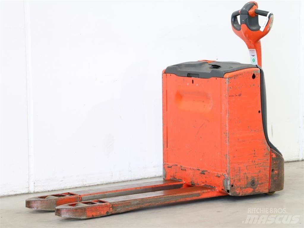 Linde T16/1152-00 Παλετοφόρα πεζού χειριστή με ιστό