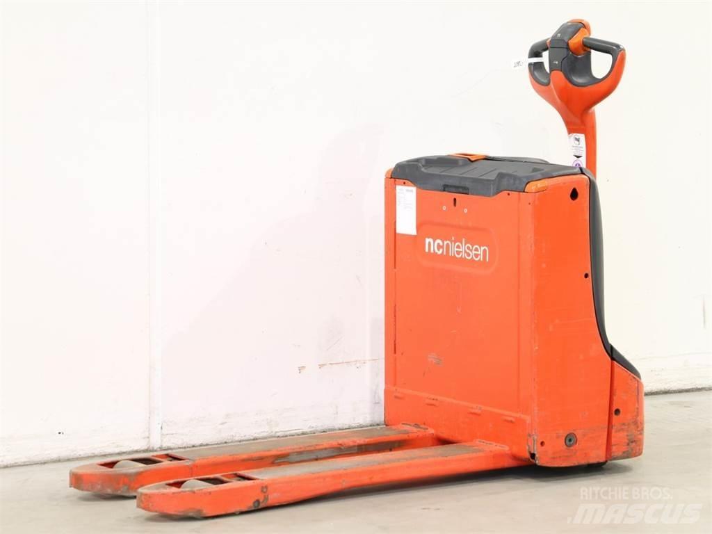 Linde T16/1152-00 Παλετοφόρα πεζού χειριστή με ιστό