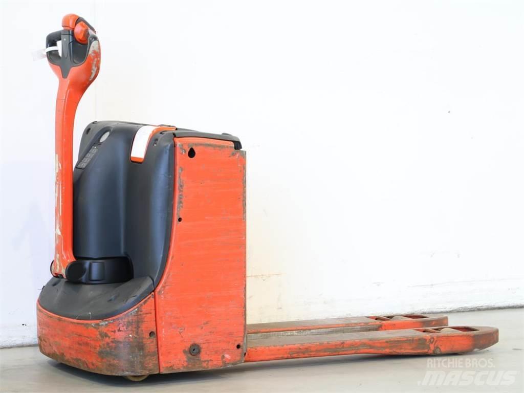 Linde T16/1152-00 Παλετοφόρα πεζού χειριστή με ιστό