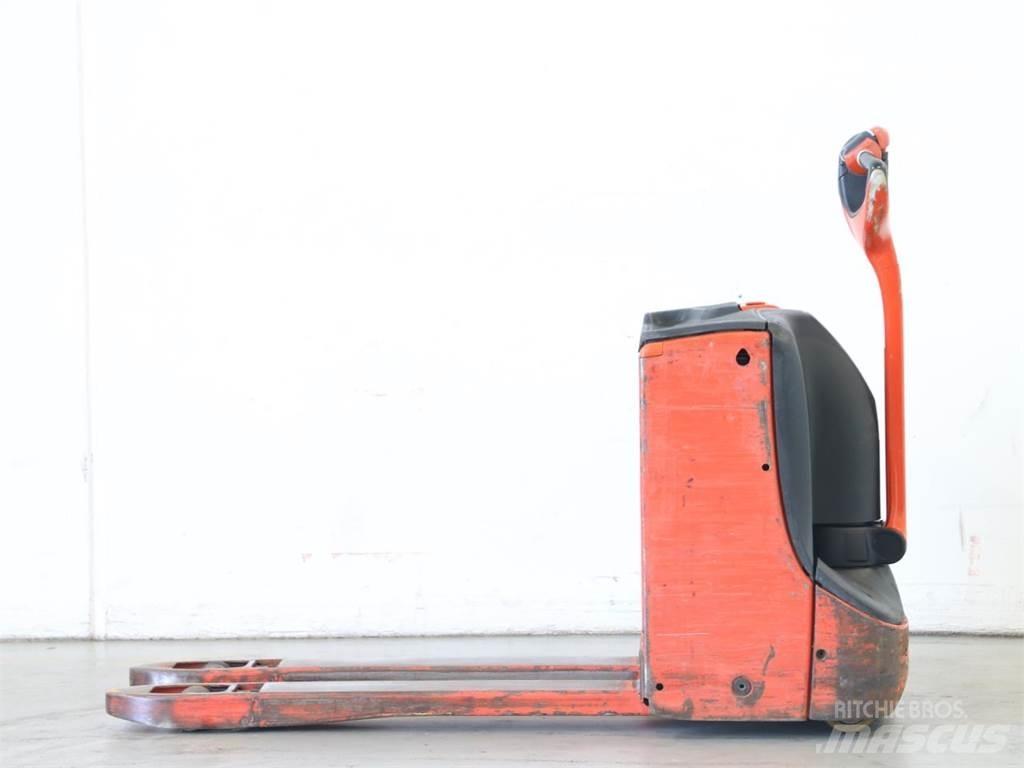 Linde T16/1152-00 Παλετοφόρα πεζού χειριστή με ιστό