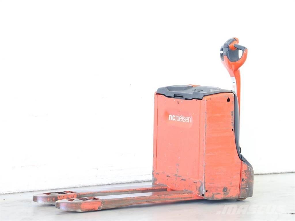 Linde T16/1152-00 Παλετοφόρα πεζού χειριστή με ιστό