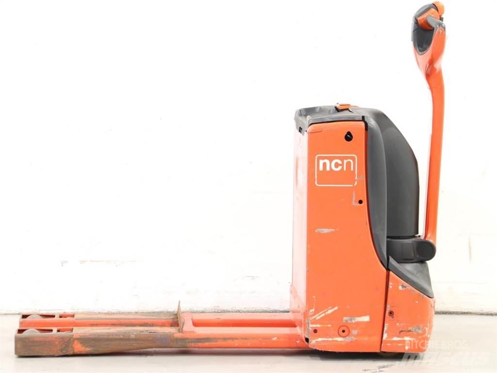 Linde T16/1152-00 Παλετοφόρα πεζού χειριστή με ιστό