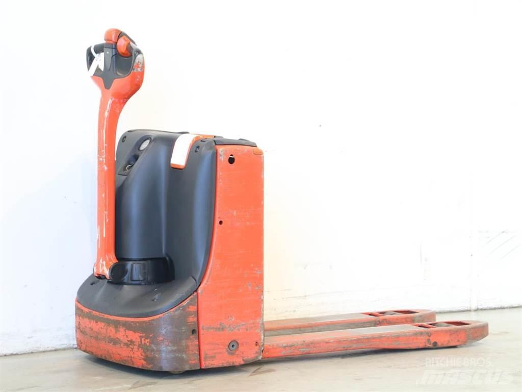 Linde T16/1152-02 Παλετοφόρα πεζού χειριστή με ιστό