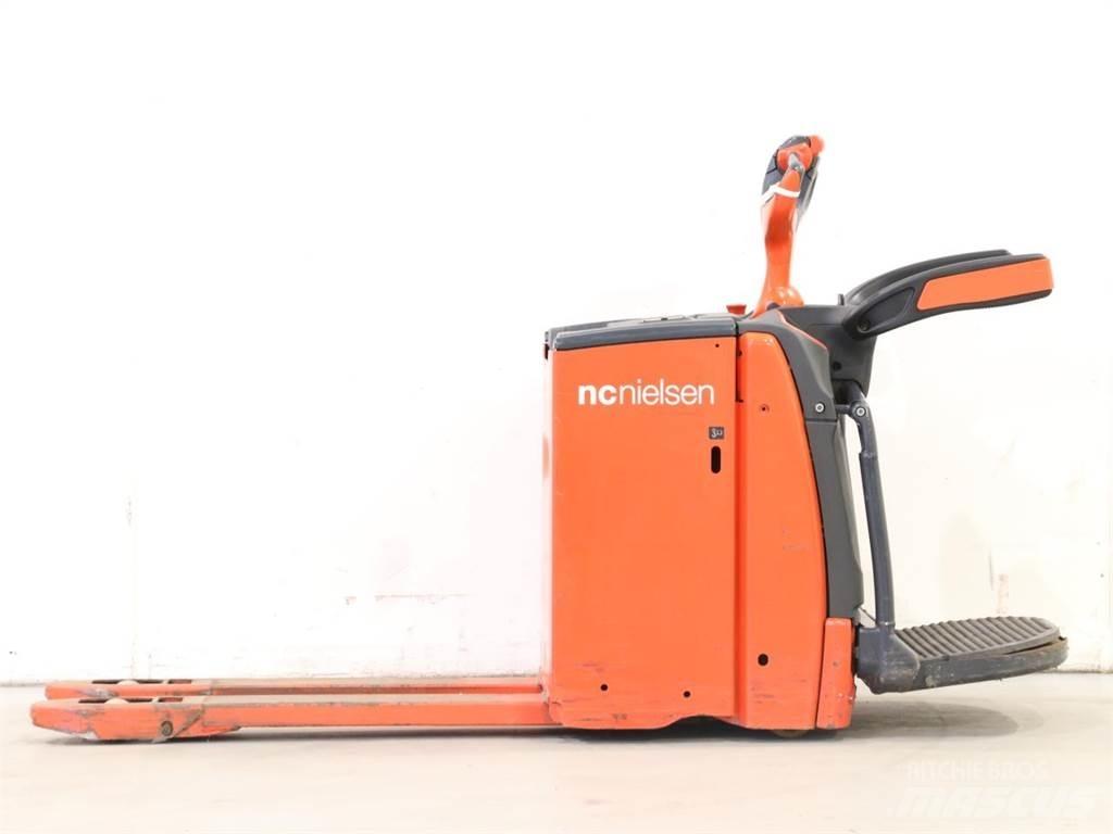 Linde T20AP/1153-02 Παλετοφόρα πεζού χειριστή με ιστό