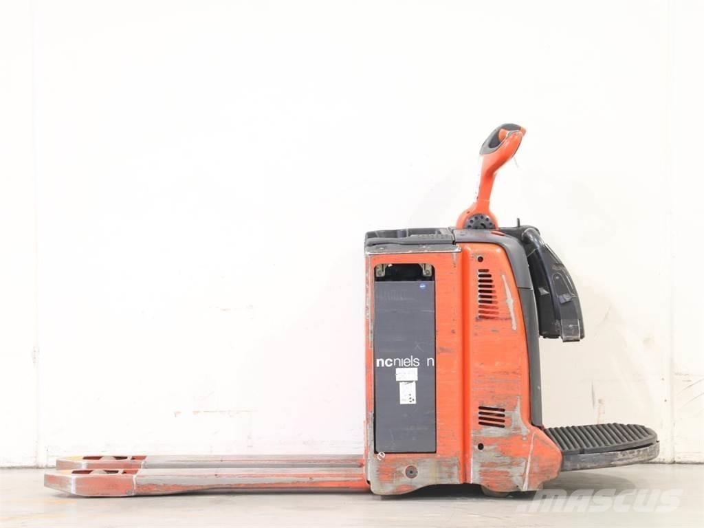 Linde T20AP/131 Παλετοφόρα πεζού χειριστή με ιστό