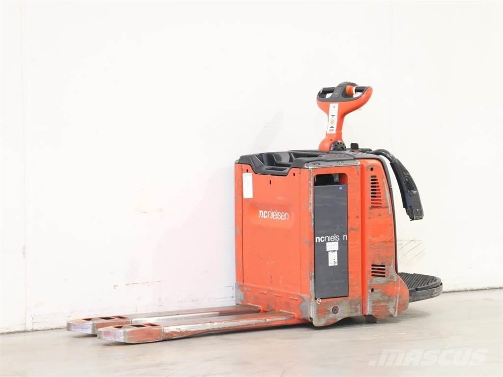 Linde T20AP/131 Παλετοφόρα πεζού χειριστή με ιστό