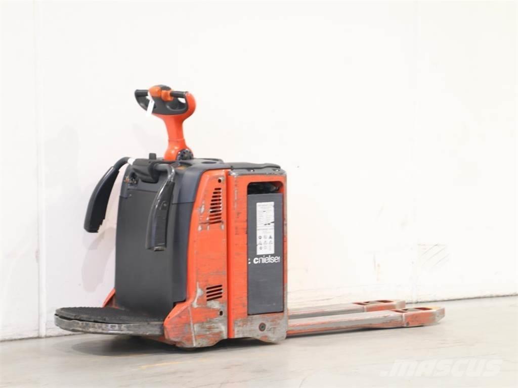 Linde T20AP/131 Παλετοφόρα πεζού χειριστή με ιστό