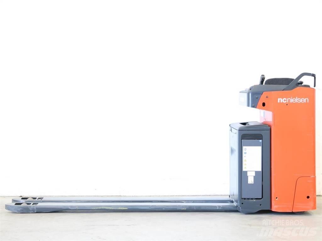 Linde T20R/1154 Παλετοφόρα πεζού χειριστή με ιστό