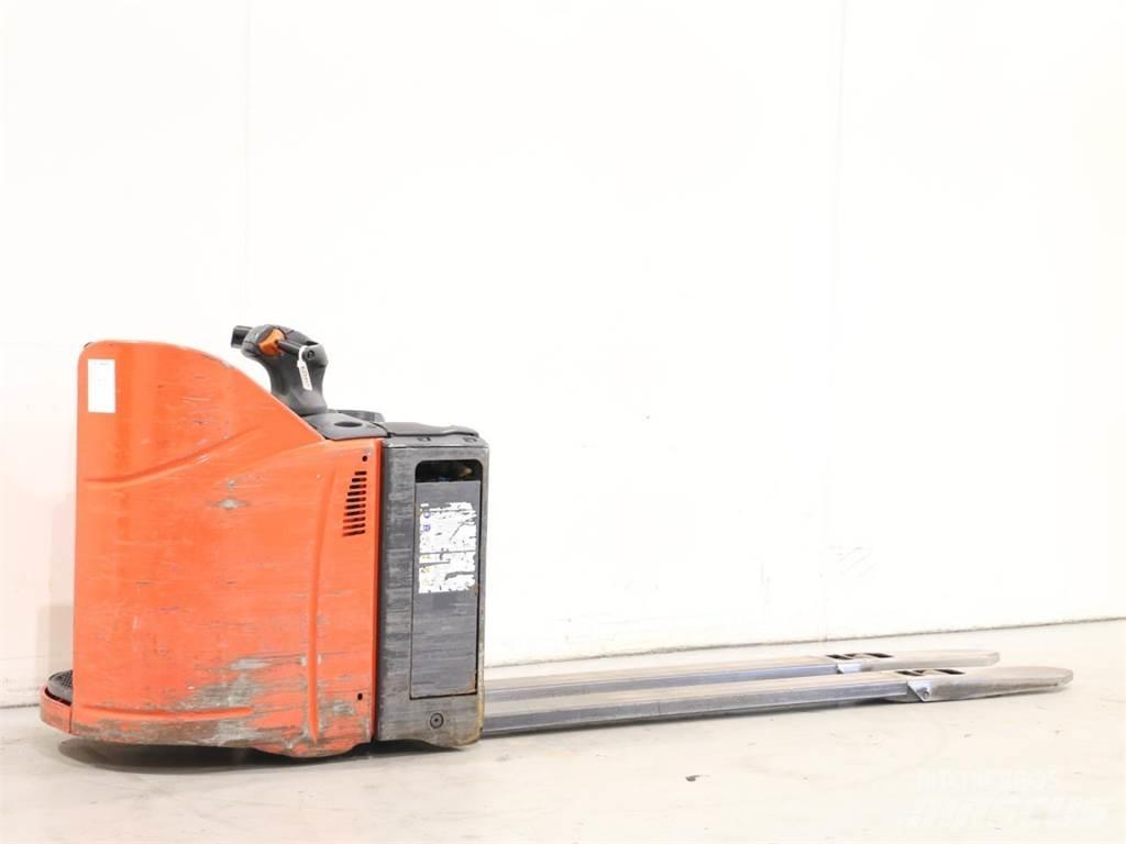 Linde T20SP/131 Παλετοφόρα πεζού χειριστή με ιστό
