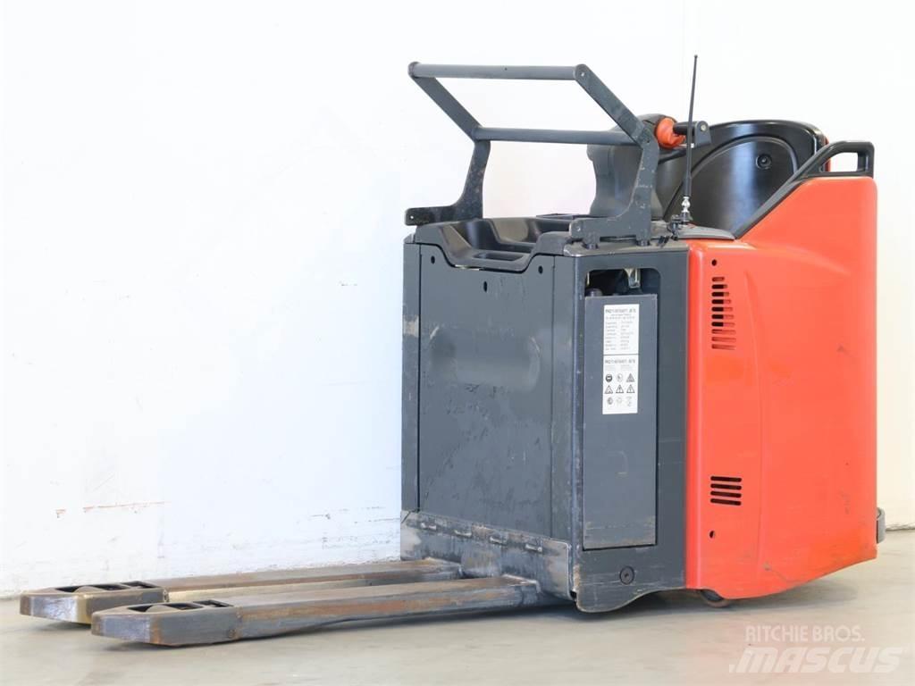 Linde T20SP/131 Παλετοφόρα πεζού χειριστή με ιστό