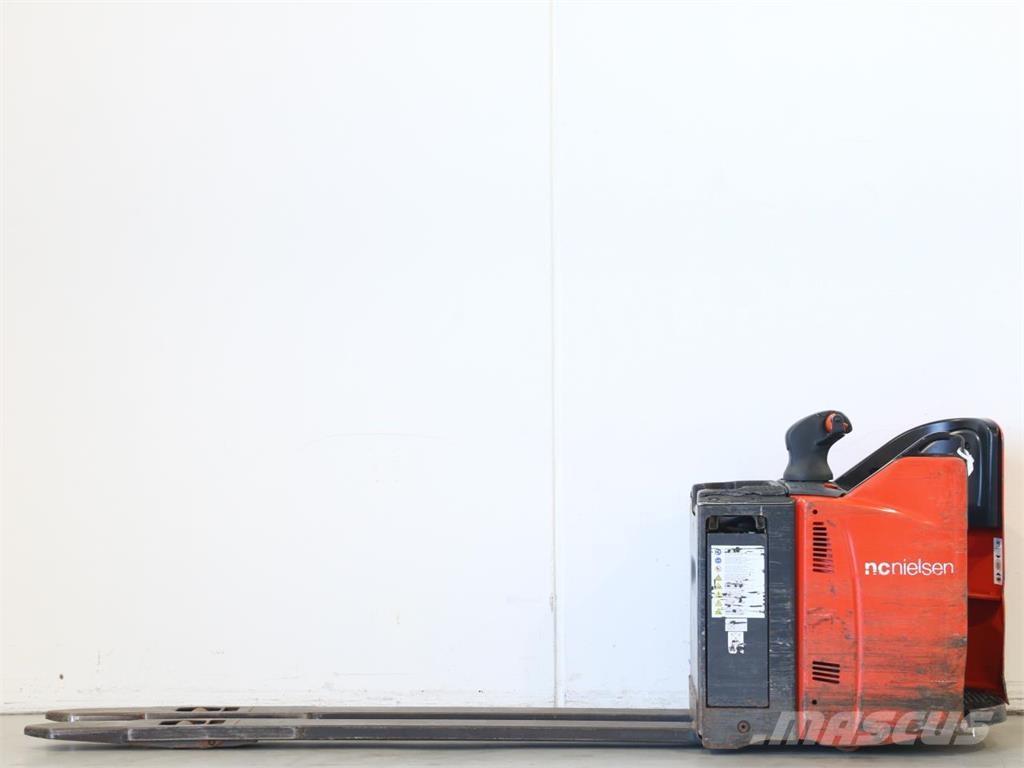 Linde T20SP/131-07 Παλετοφόρα πεζού χειριστή με ιστό