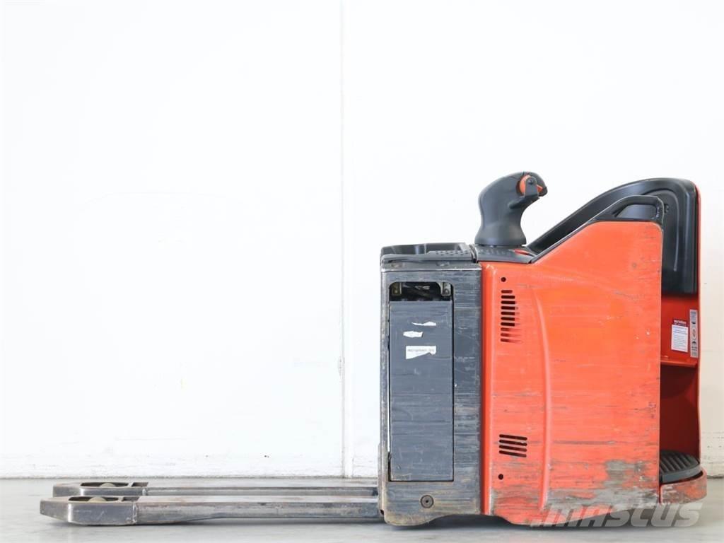 Linde T20SP/131-08 Παλετοφόρα πεζού χειριστή με ιστό