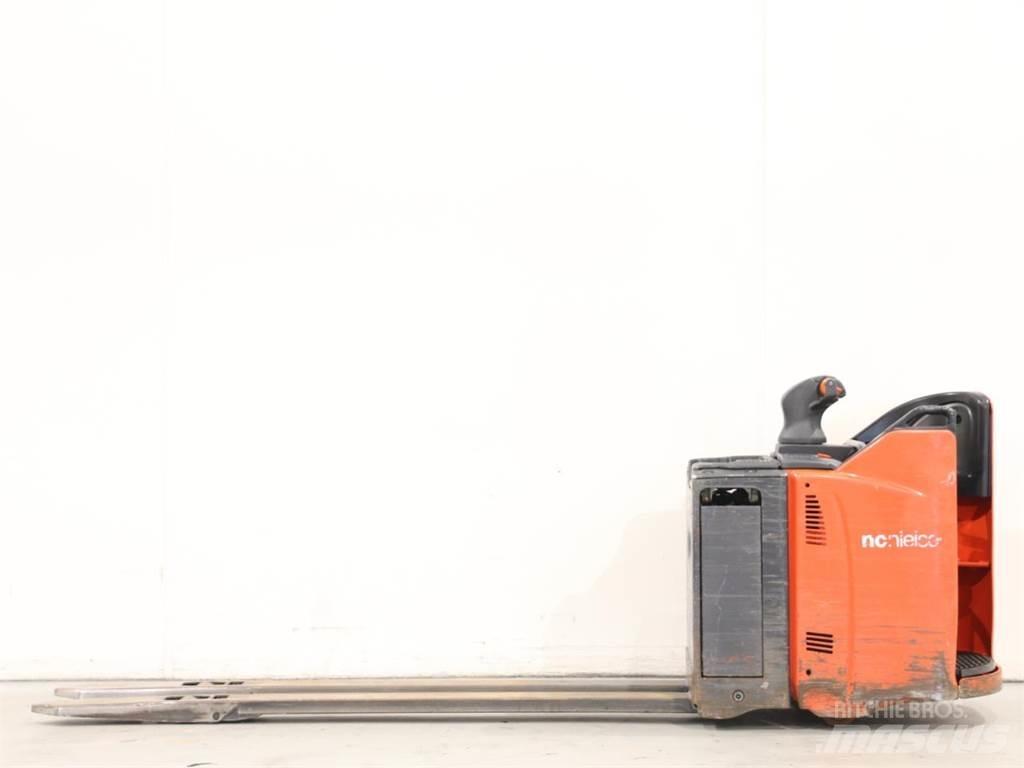 Linde T25SP/131-08 Παλετοφόρα πεζού χειριστή με ιστό