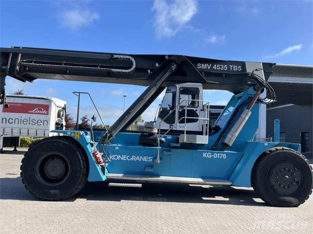 SMV 4535 TB5 Ανυψωτικά στενών δρόμων