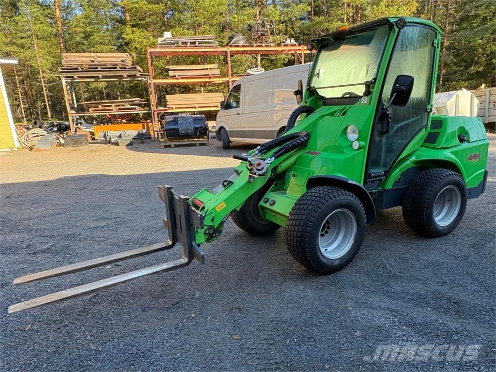 Avant 750 Μίνι φορτωτές