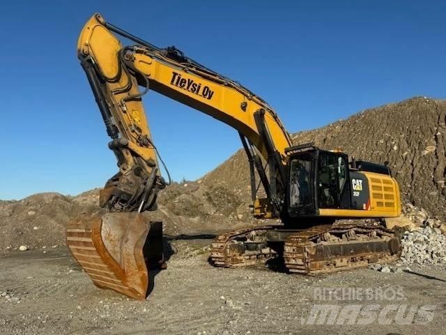 CAT 352F Εκσκαφείς με ερπύστριες