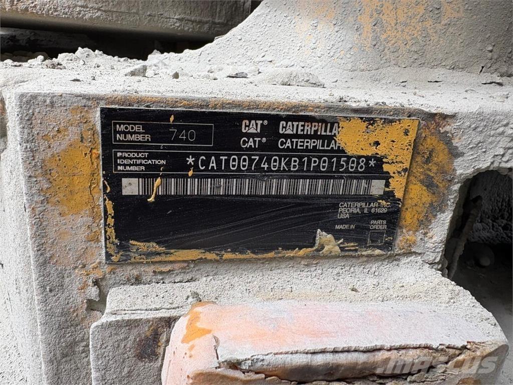 CAT 740 Σπαστό Dump Truck ADT