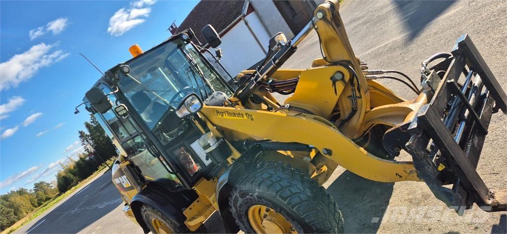 CAT 906M Φορτωτές με λάστιχα (Τροχοφόροι)