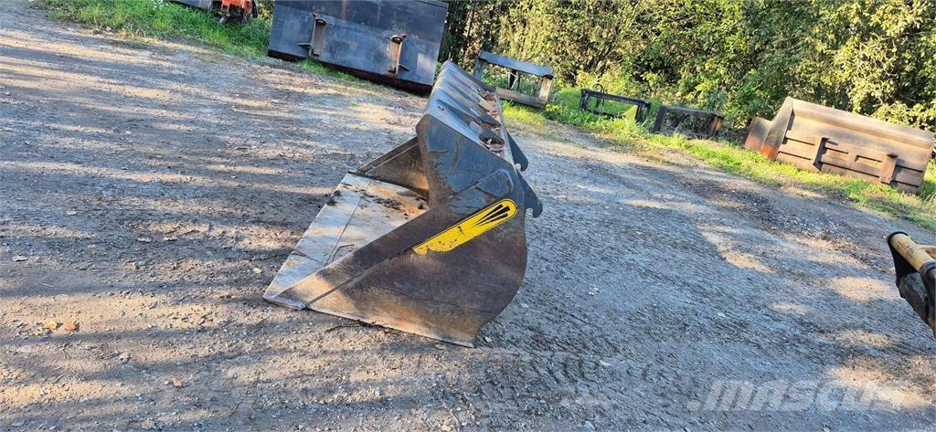 CAT 906M Φορτωτές με λάστιχα (Τροχοφόροι)