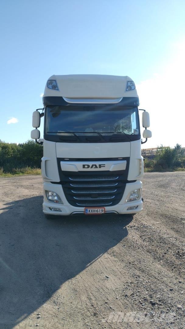 DAF XF 530 Φορτηγά ανατροπή με γάντζο