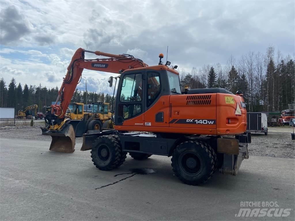 Doosan DX 140W Εκσκαφείς με τροχούς - λάστιχα