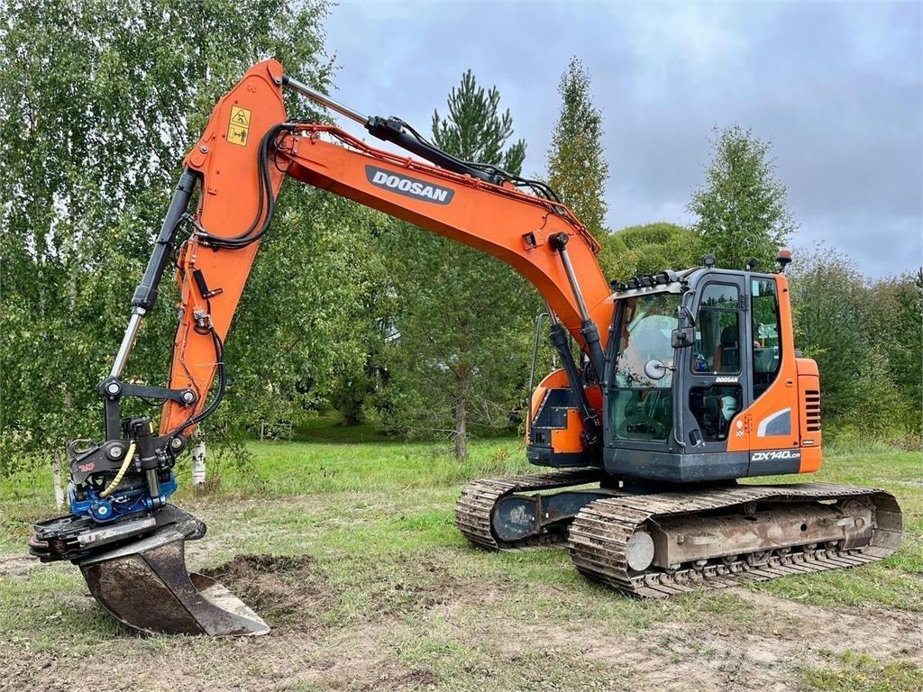 Doosan DX140LC Εκσκαφείς με ερπύστριες