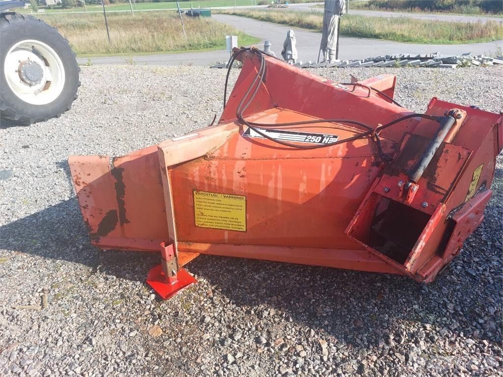 Esko 251 Άλλα μηχανήματα για το δρόμο και το χιόνι