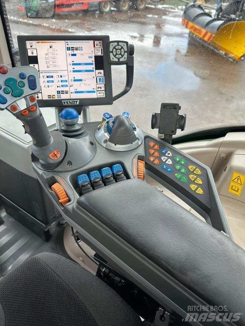 Fendt 828 VARIO Τρακτέρ