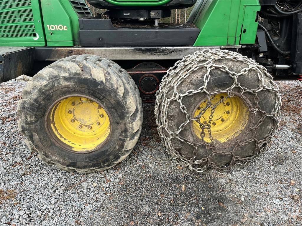 John Deere 1010E Μεταφορείς ξυλείας