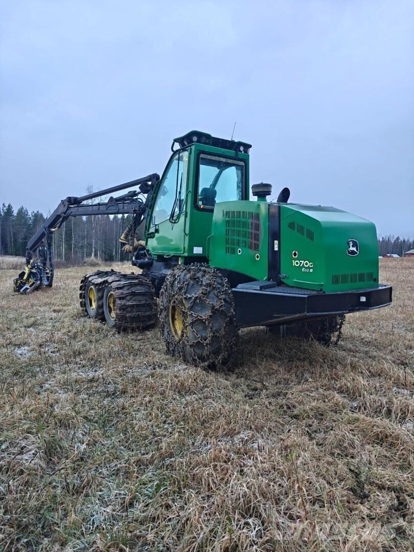 John Deere 1070 D Θεριζοαλωνιστικές μηχανές