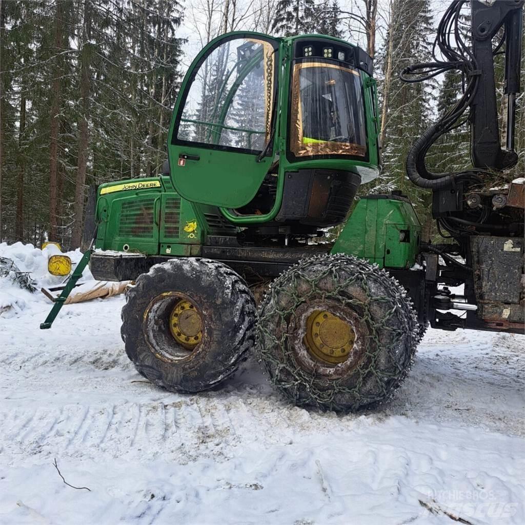John Deere 1110E Μεταφορείς ξυλείας