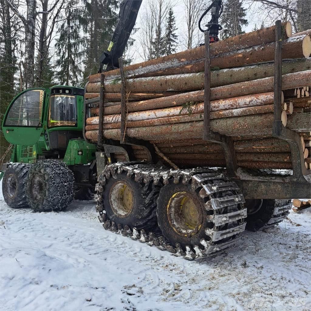 John Deere 1110E Μεταφορείς ξυλείας