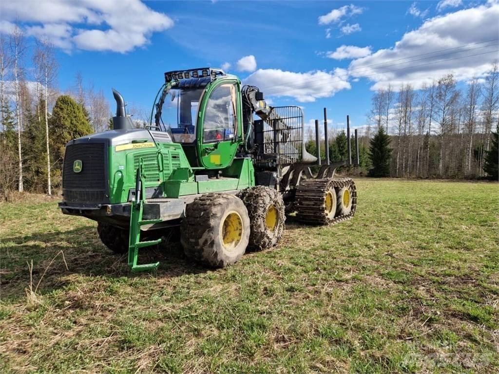 John Deere 1110G Μεταφορείς ξυλείας