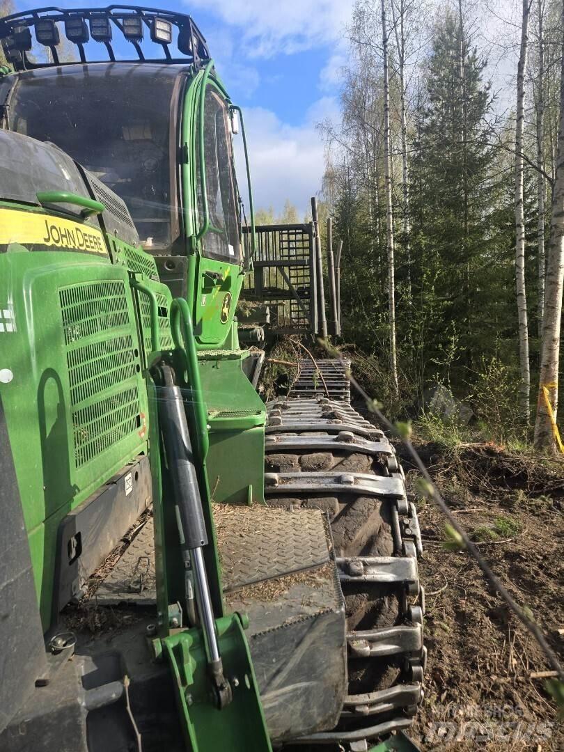 John Deere 1210 G Μεταφορείς ξυλείας