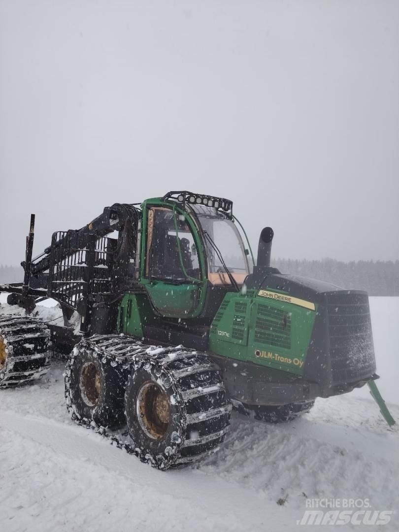 John Deere 1210E Μεταφορείς ξυλείας